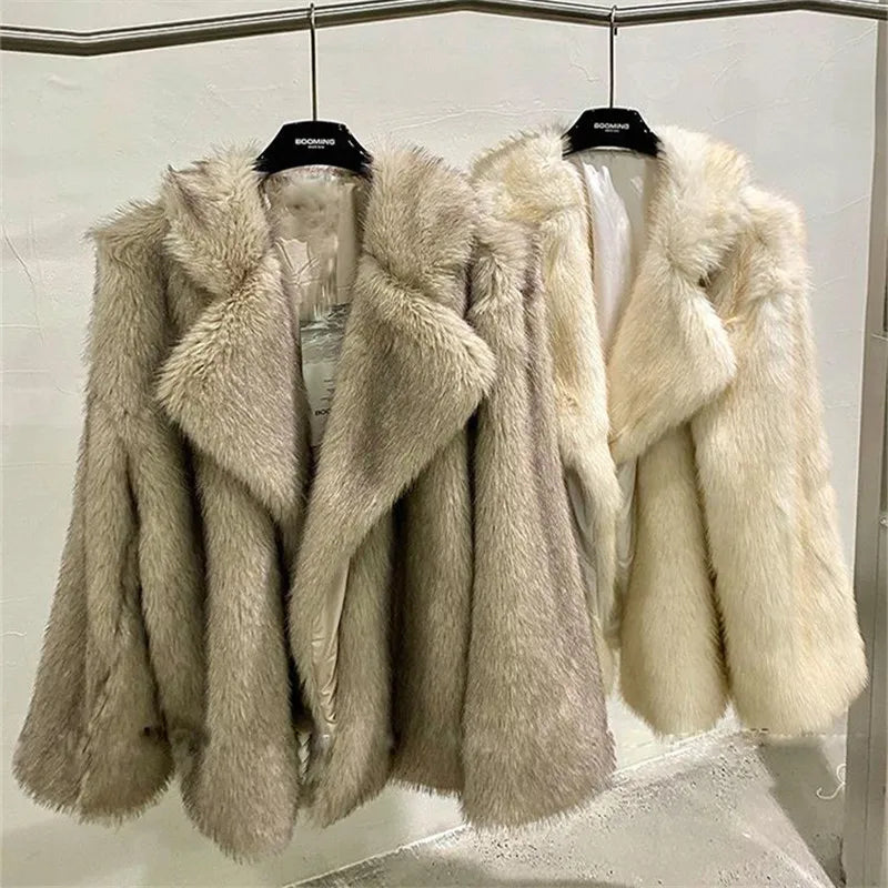 Women's Oversized Loose Faux Fur Jacket Luxurious Warm Fuzzy Plush Coat