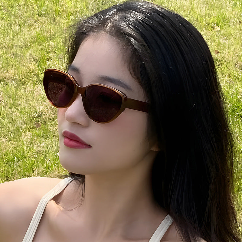 Women's Cat's Eye Sunglasses UV Protection Small Frame Stylish Durable Lightweight