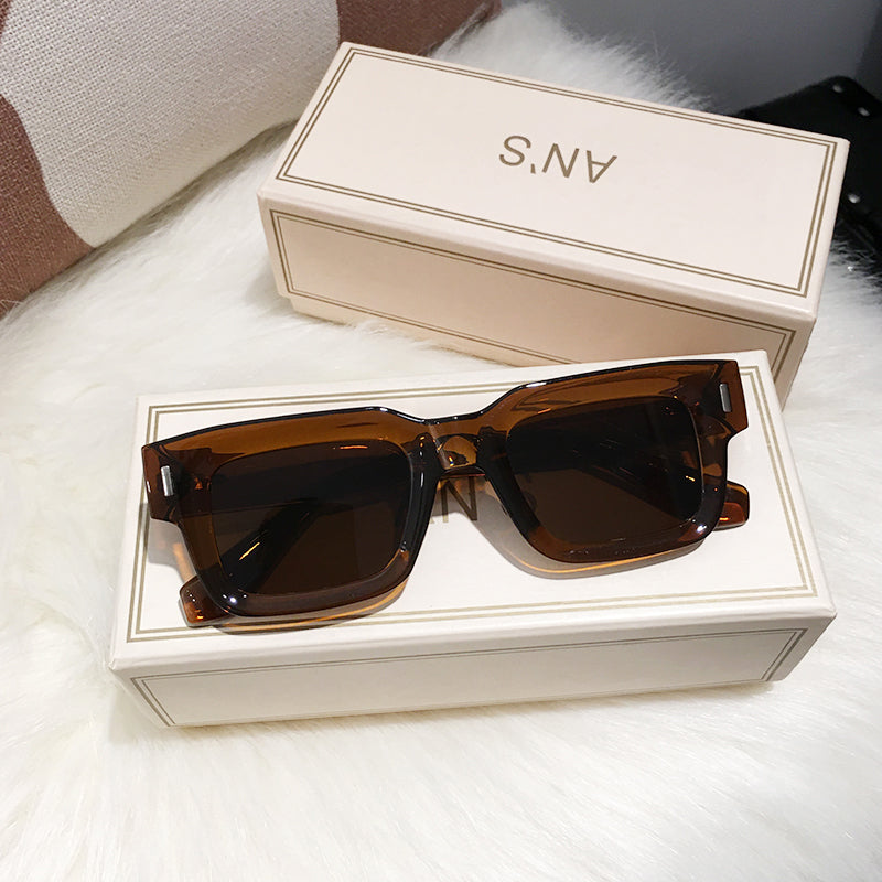 Rectangular Frame Sunglasses UV400 Protection Scratch Resistant Polarized Lens
