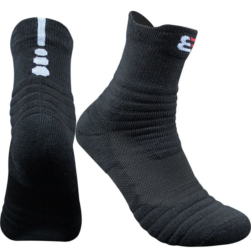 3 Pairs Men’s Thermal Winter Socks, Non-Slip, Sweat-Absorbing, Size 39-45