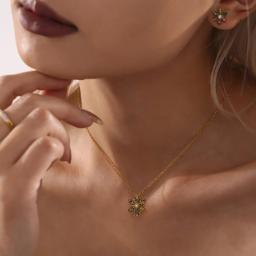 Stainless Steel Zircon Snowflake Necklace Gold-Tone Elegant Jewellery