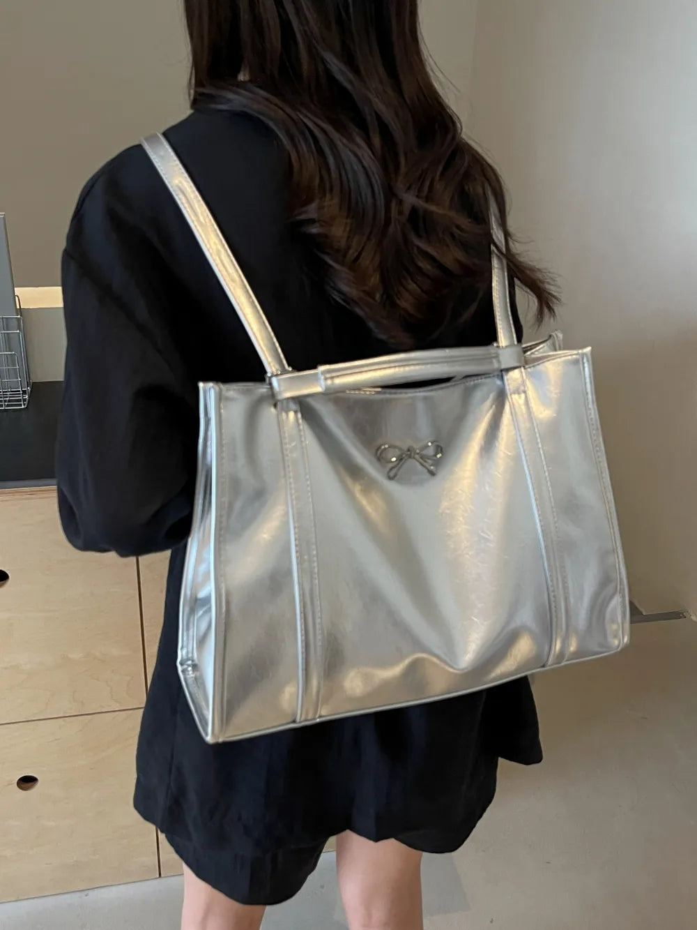 Adjustable Shoulder Strap Bag Faux Leather Zip Closure Roomy Interior Pockets