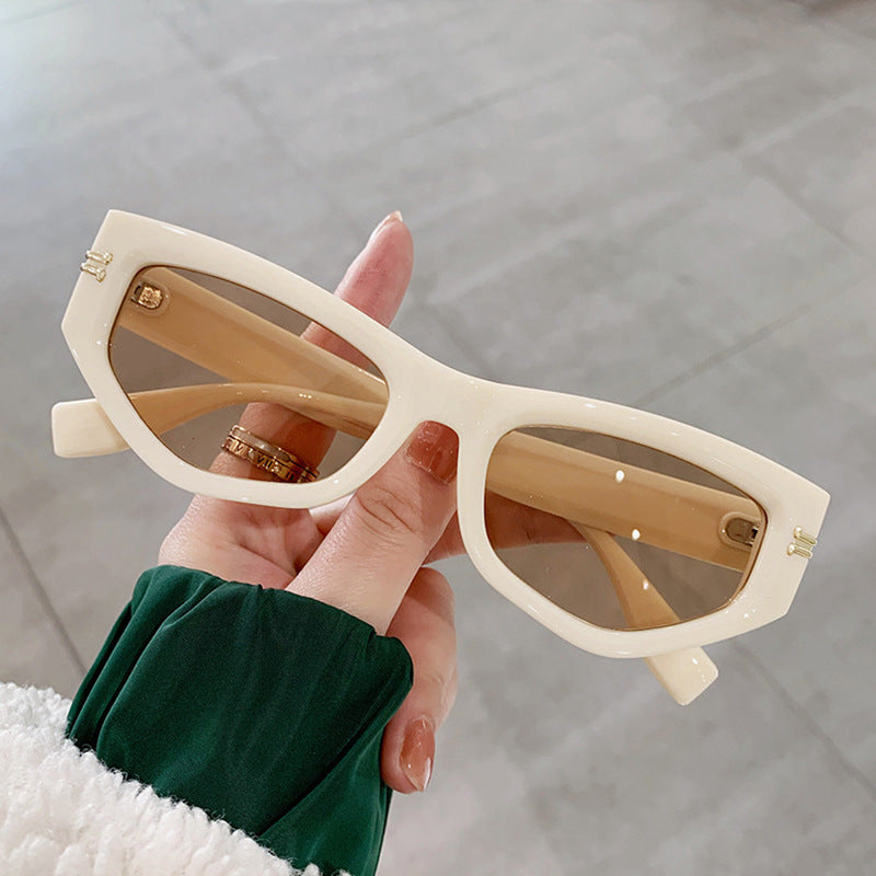 Women's Cat Eye Sunglasses Rice Nail UV400 Lightweight Durable Scratch Resistant
