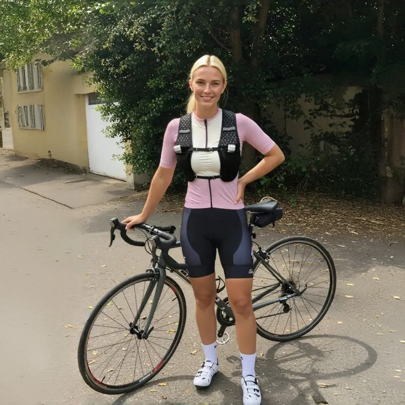 Lightweight Outdoor Sports Vest Water-Repellent with Multiple Storage Options