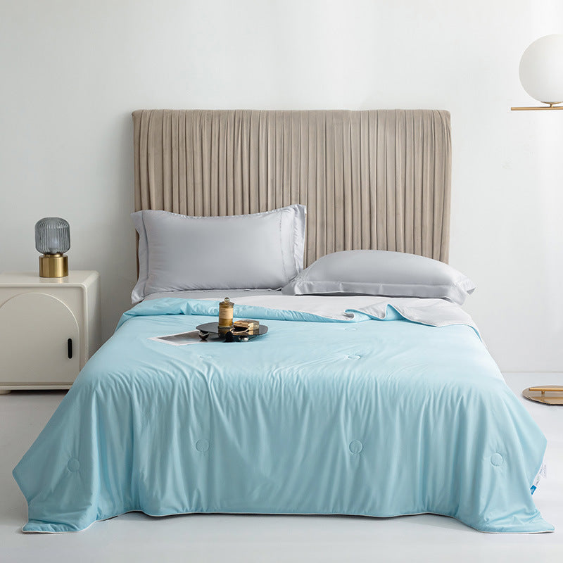 Lightweight Cool Silk Summer Cooling Blanket Breathable Soft Quilt 2 Sizes