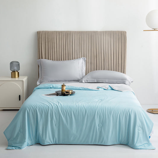 Lightweight Cool Silk Summer Cooling Blanket Breathable Soft Quilt 2 Sizes
