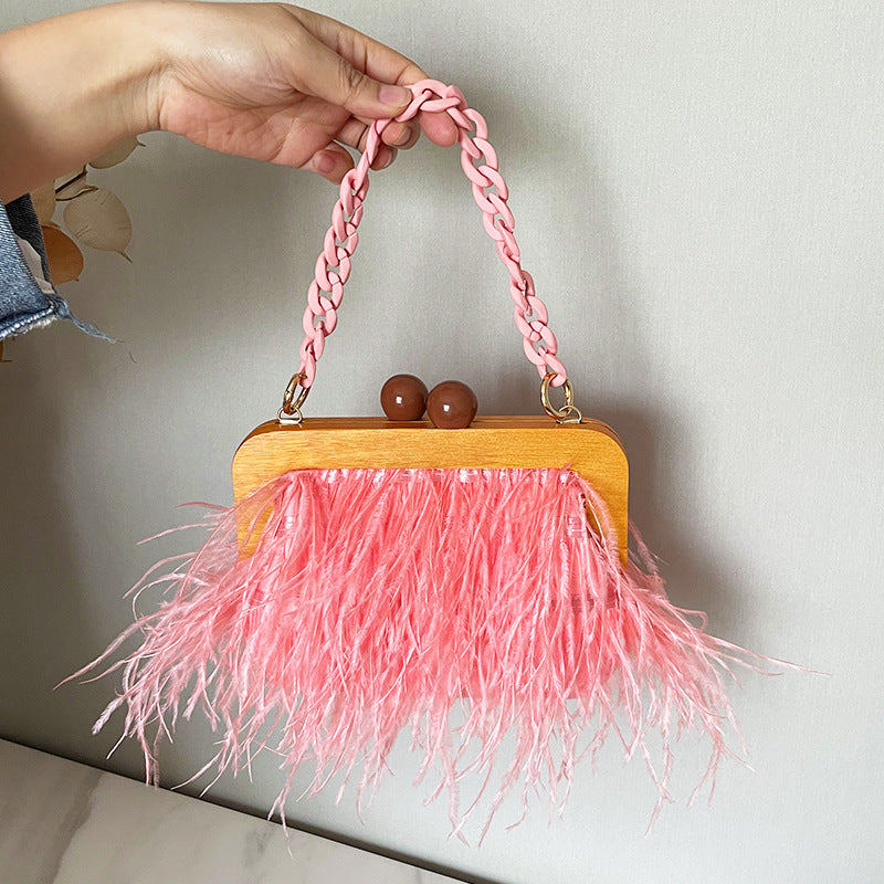 Acrylic Chain Women’s Tassel Banquet Bag Wooden Frame Shaggy Bags
