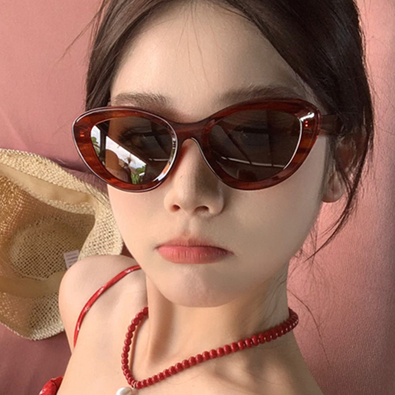 Women's Retro Cat Eye Sunglasses UV Protection Striped Acetate Frame Polarized