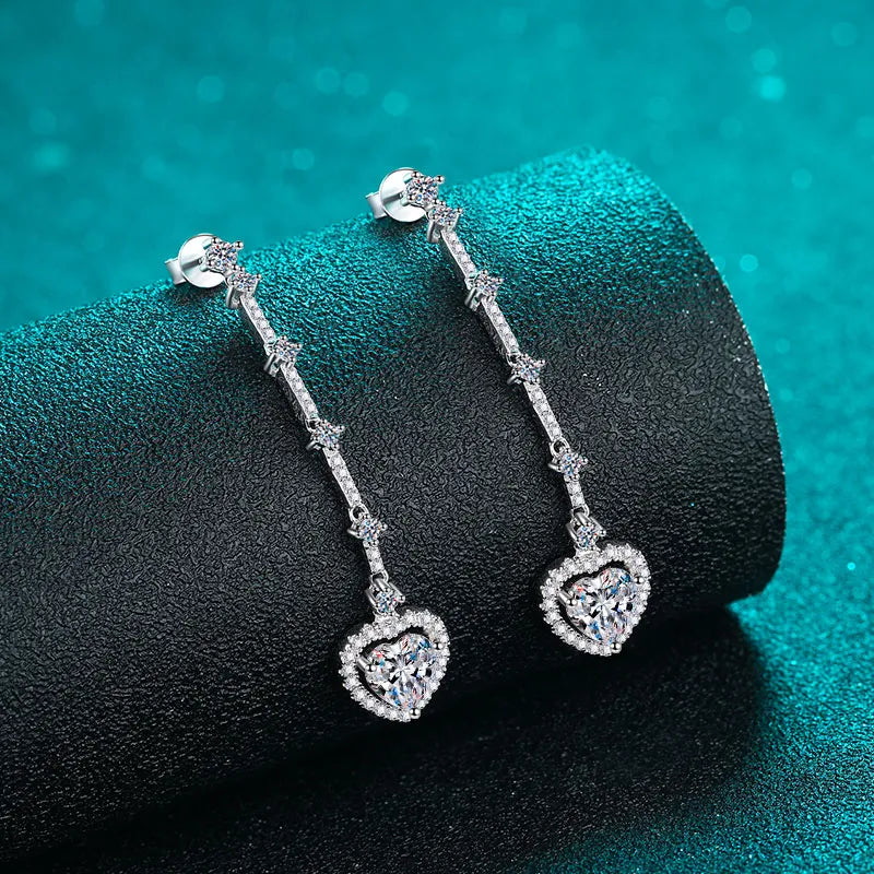 Sterling Silver Heart Earrings 2 Carat Moissanite Zircon High-Quality Accessory