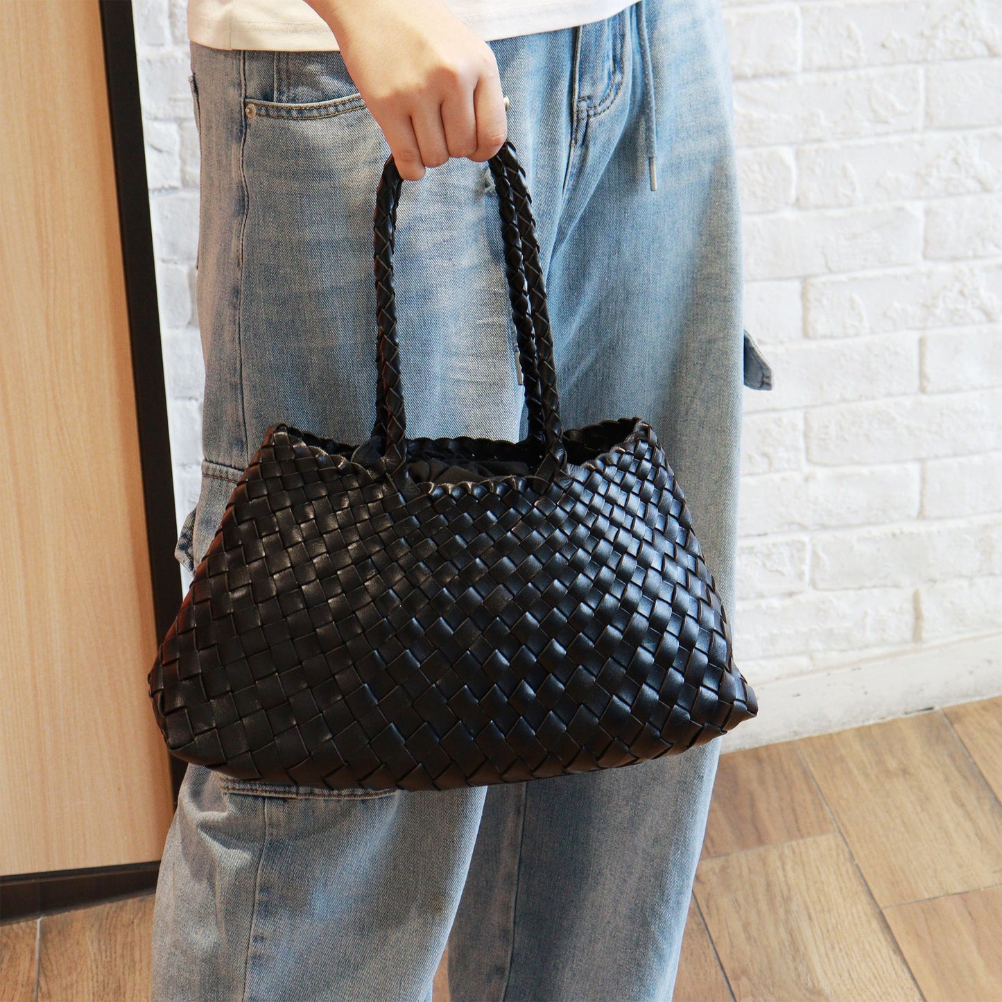 Women's Handmade Woven Leather Shoulder Tote Vintage Style Large Capacity Bag