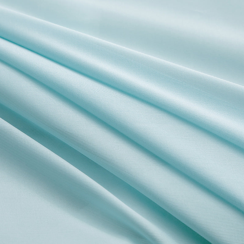 Lightweight Cool Silk Summer Cooling Blanket Breathable Soft Quilt 2 Sizes