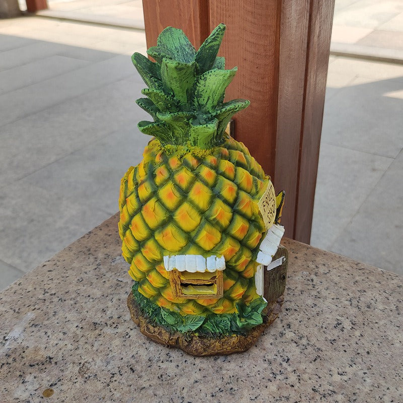 Solar Powered Resin Garden Lamp with Unique Strawberry Pineapple Shape Design