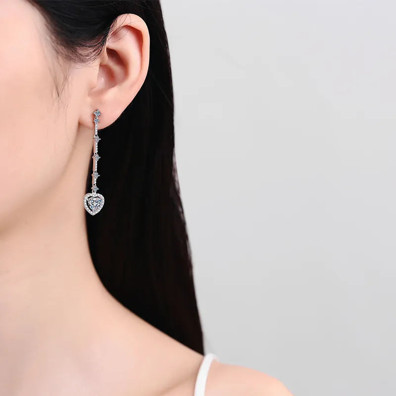 Sterling Silver Heart Earrings 2 Carat Moissanite Zircon High-Quality Accessory