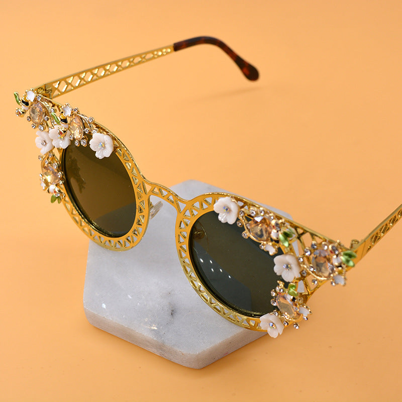 Baroque Floral Folding Sunglasses Women UV Protection Lightweight Travel Wear