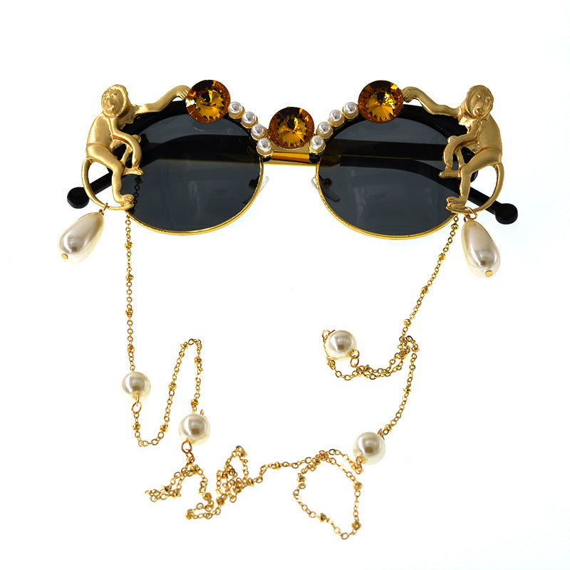 Women's Stylish Carved Monkey Pearl Crystal Sunglasses European Fashion Eyewear
