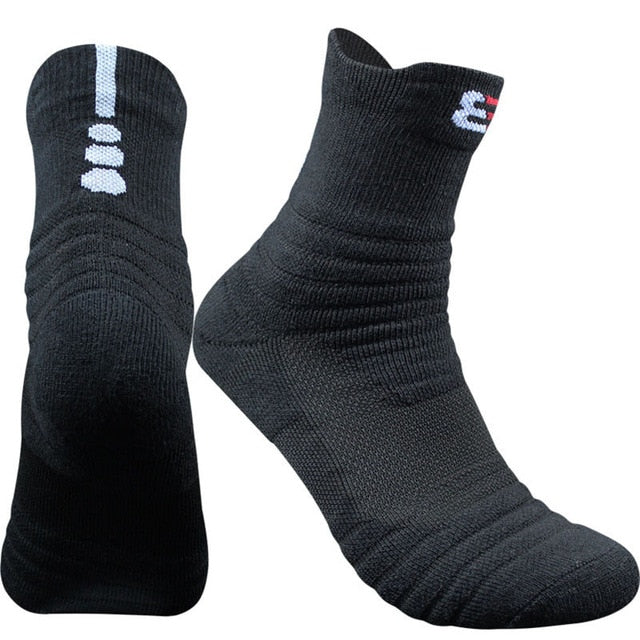3 Pairs Men’s Thermal Winter Socks, Non-Slip, Sweat-Absorbing, Size 39-45