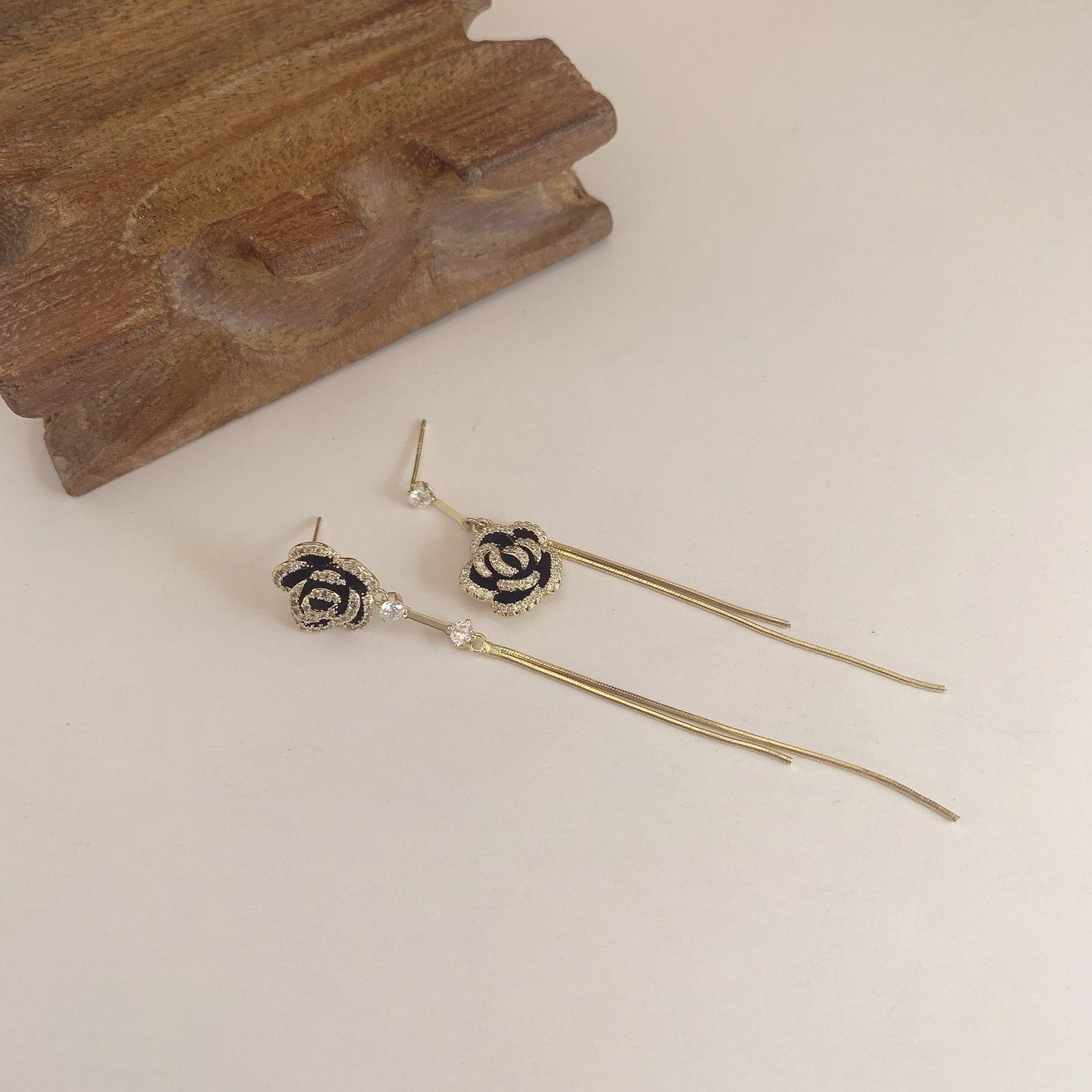 Black Rose Tassel Earrings Micro Inlaid Zircon Stone Design Versatile