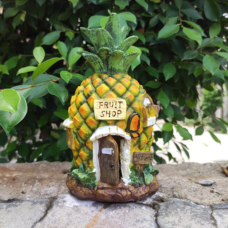 Solar Powered Resin Garden Lamp with Unique Strawberry Pineapple Shape Design