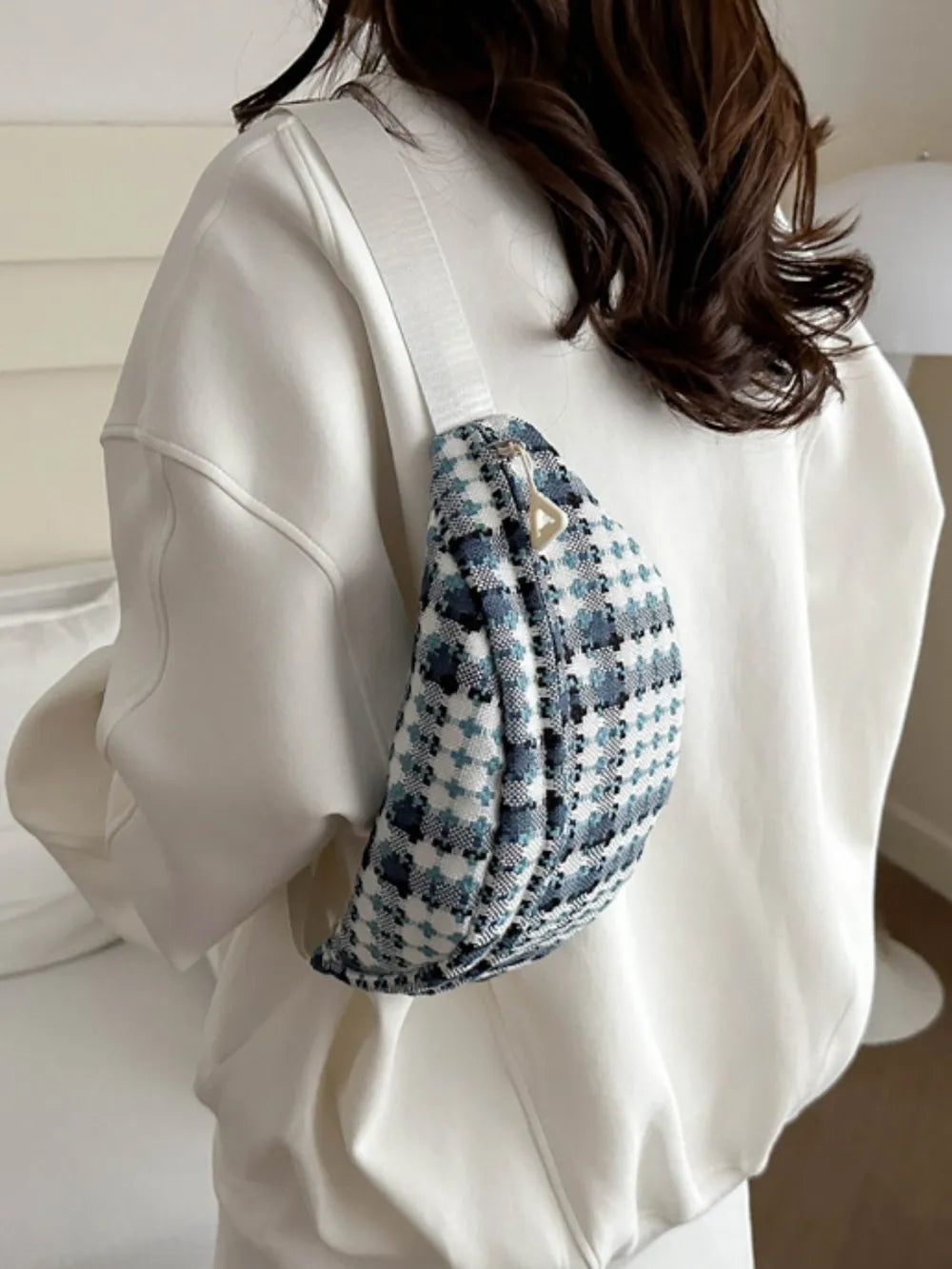 Plaid Wide Strap Crossbody Bag Adjustable Zip Polyester Casual Travel 29.5cm