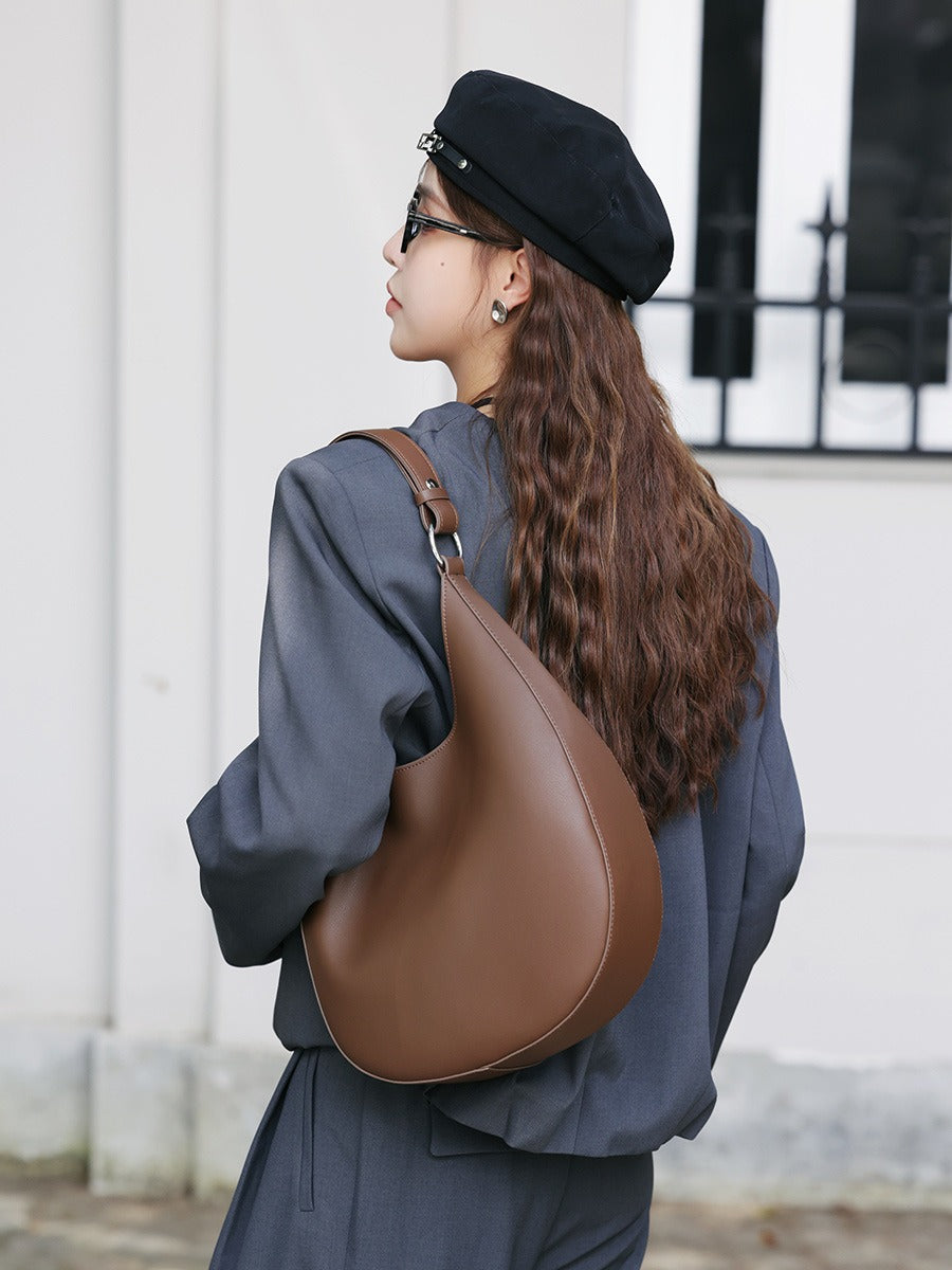 Genuine Leather Single Shoulder Bag Women's Crescent Shaped Crossbody Tote