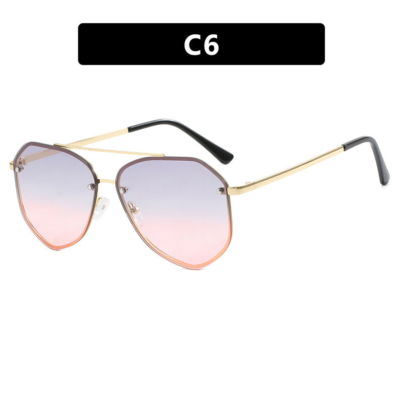 Women's Retro Sunglasses Metal Frame Concave Lens UV400 Sun Protection Stylish