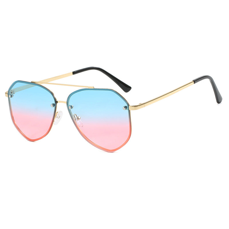 Women's Retro Sunglasses Metal Frame Concave Lens UV400 Sun Protection Stylish