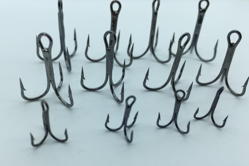 20 High Carbon Steel Treble Fishing Hooks Sizes 2# to 10# Enhanced Catch Rate
