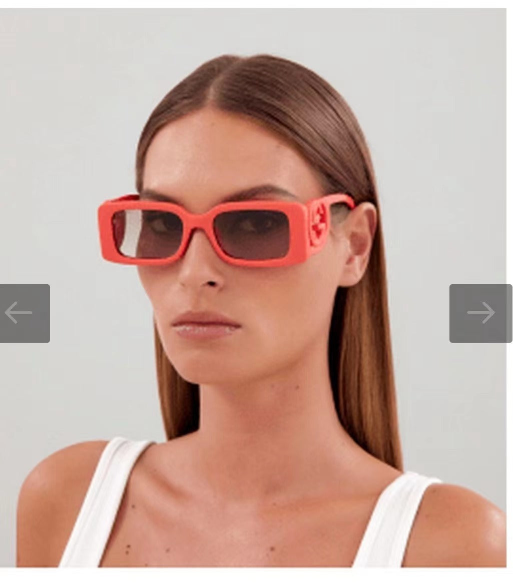 Women's Square Frame Sunglasses UV400 Lightweight Durable Stylish UV Protection