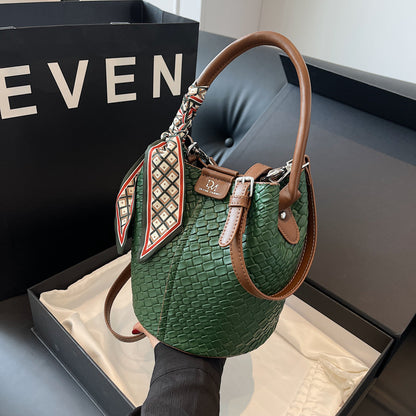 Medium Woven Bucket Shoulder Bag Durable PU Leather Stylish Storage Accessory