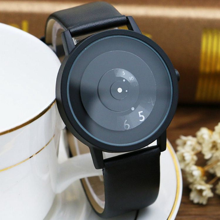 Stainless Steel Quartz Timepiece Mesh Dial 30M Water Resistance Adjustable Strap