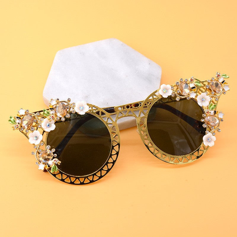 Baroque Floral Folding Sunglasses Women UV Protection Lightweight Travel Wear