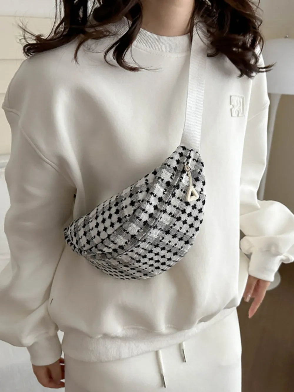 Plaid Wide Strap Crossbody Bag Adjustable Zip Polyester Casual Travel 29.5cm