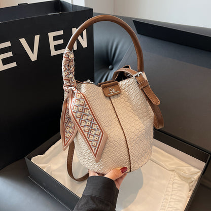 Medium Woven Bucket Shoulder Bag Durable PU Leather Stylish Storage Accessory